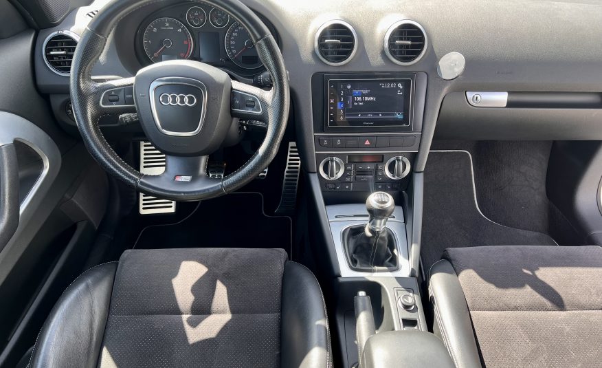 Audi A3 Cabrio 2.0TDI S line edition – Manual